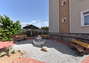 ارخص شقة في الانيا - غرفة وصالة مفروشة - اطلالة ساحرة - في ديمرتاش  / الانيا 