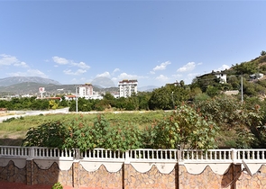 ارخص شقة في الانيا - غرفة وصالة مفروشة - اطلالة ساحرة - في ديمرتاش  / الانيا 