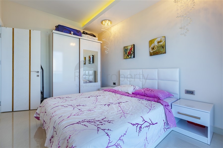 اطلالة بحر - شقة ضمن مجمع فاخر - تصميم 1+1 - في مهموتلار / الانيا 