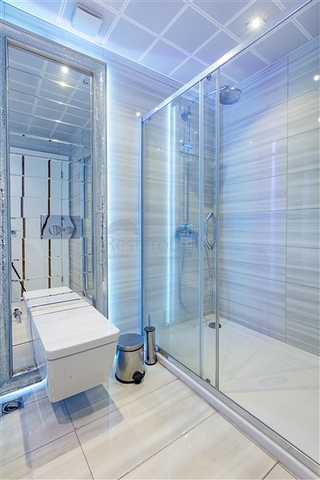 اطلالة بحر - شقة ضمن مجمع فاخر - تصميم 1+1 - في مهموتلار / الانيا 