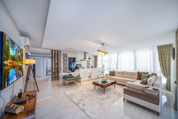 شقة باطلالة بحرية ساحرة - 2 غرفة وصالة - ضمن محمع فاخر - في كارجي جاك / الانيا 