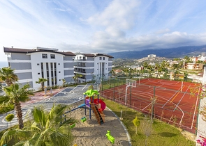 شقة باطلالة بحرية ساحرة - 2 غرفة وصالة - ضمن محمع فاخر - في كارجي جاك / الانيا 