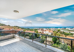 شقة باطلالة بحرية ساحرة - 2 غرفة وصالة - ضمن محمع فاخر - في كارجي جاك / الانيا 