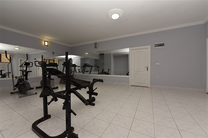 شقة اطلالة بحرية في الانيا -تصميم 2 غرفة وصالة - مفروشة - في منطقة مهوتلار / الانيا 