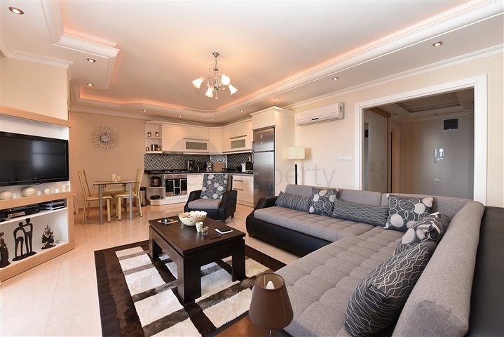 شقة اطلالة بحرية في الانيا -تصميم 2 غرفة وصالة - مفروشة - في منطقة مهوتلار / الانيا 