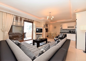 شقة اطلالة بحرية في الانيا -تصميم 2 غرفة وصالة - مفروشة - في منطقة مهوتلار / الانيا 