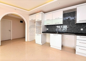 دوبلكس باطلالة بحرية - 3 غرف وصالة - في توسمور / الانيا 