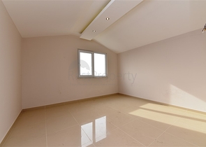 دوبلكس باطلالة بحرية - 3 غرف وصالة - في توسمور / الانيا 