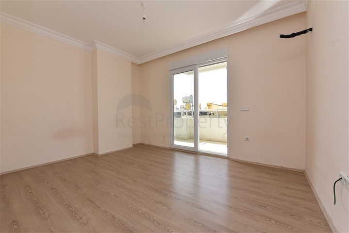 شقة 3 غرف وصالة - مطبخ منفصل - في مهموتلار / الانيا 