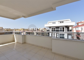 شقة 3 غرف وصالة - مطبخ منفصل - في مهموتلار / الانيا 