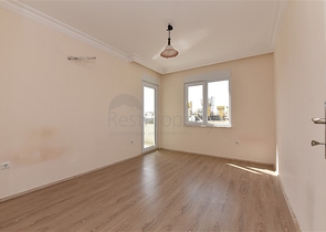 شقة 3 غرف وصالة - مطبخ منفصل - في مهموتلار / الانيا 