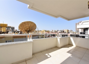 شقة 3 غرف وصالة - مطبخ منفصل - في مهموتلار / الانيا 