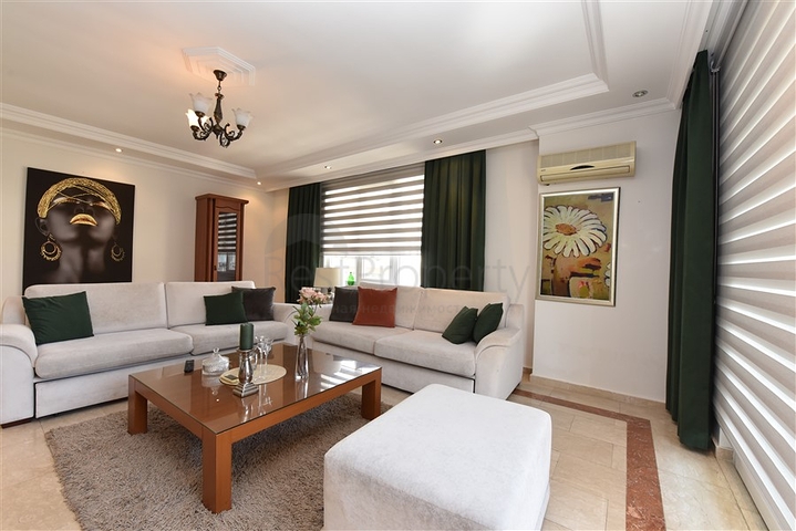 شقق للبيع في الانيا -تصاميم متنوعة - في مركز الانيا 