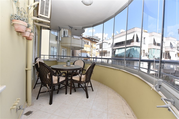 شقق للبيع في الانيا -تصاميم متنوعة - في مركز الانيا 