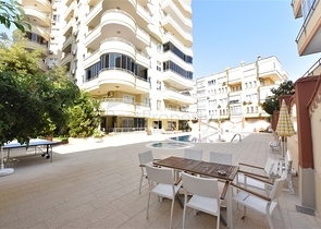 شقق للبيع في الانيا -تصاميم متنوعة - في مركز الانيا 