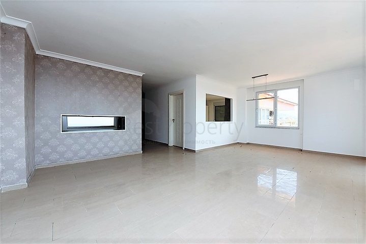 شقة عائلية في مركز الانيا -طابق 10 - تصميم 3 غرف وصالة - الانيا 