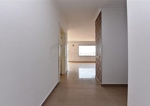 شقة عائلية في مركز الانيا -طابق 10 - تصميم 3 غرف وصالة - الانيا 