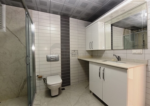 شقة عائلية في مركز الانيا -طابق 10 - تصميم 3 غرف وصالة - الانيا 