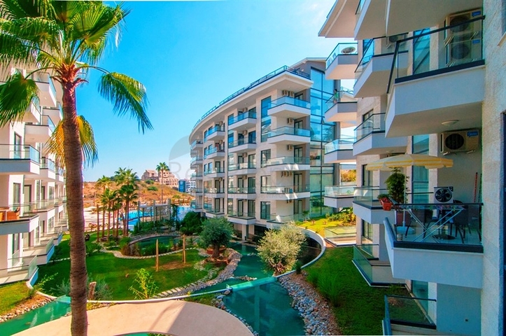 مجمع للعطلات او السكن الدائم - شقة تصميم 1+1 - في منطقة كاستل الراقية / الانيا 