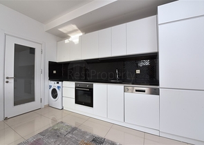 مجمع للعطلات او السكن الدائم - شقة تصميم 1+1 - في منطقة كاستل الراقية / الانيا 