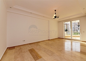 تراس واسع - شقة غرفتين وصالة -في منطقة توسمور المركزية / الانيا