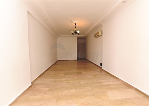 تراس واسع - شقة غرفتين وصالة -في منطقة توسمور المركزية / الانيا