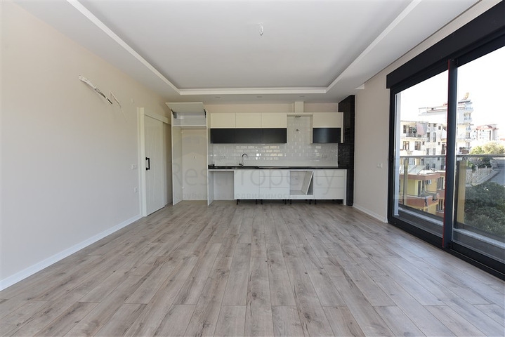 بين احضان الطبيعة - وقريب من الخدمات - مجمع جديد - شقق من تصميم 2 غرفة وصالة - في توسمور / الانيا 