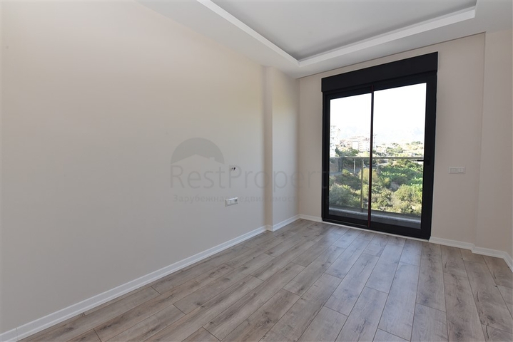 بين احضان الطبيعة - وقريب من الخدمات - مجمع جديد - شقق من تصميم 2 غرفة وصالة - في توسمور / الانيا 