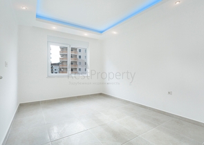 ضمن مجمع يضم كافة الخدمات وقريب من الاسواق- شقق 2 غرفة وصالة - في مهموتلار / الانيا 