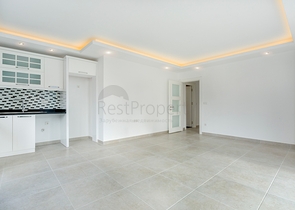 ضمن مجمع يضم كافة الخدمات وقريب من الاسواق- شقق 2 غرفة وصالة - في مهموتلار / الانيا 