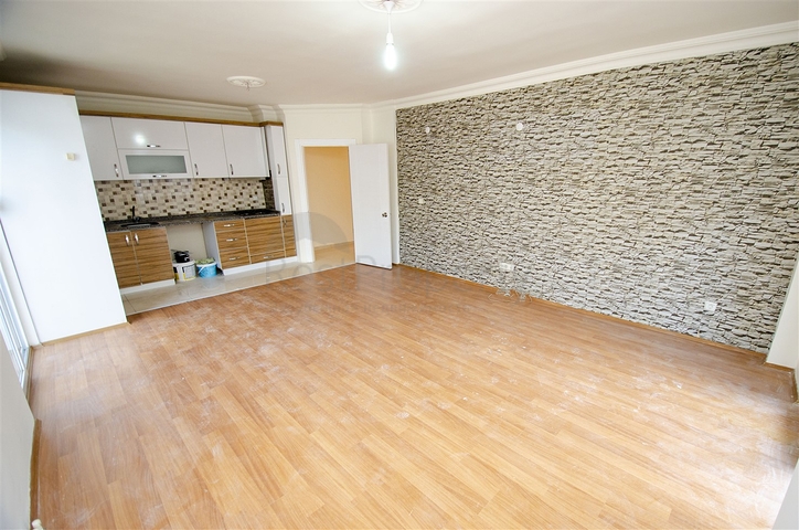 شقة 2 + 1 في مجمع سكني مع مسبح