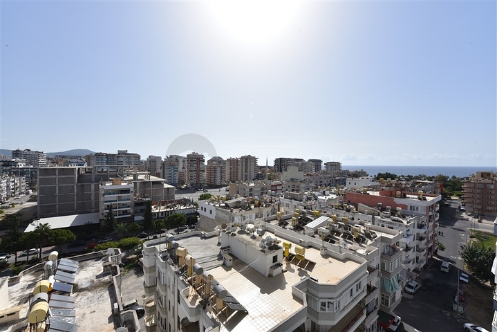 طابق مرتفع - مجمع سكني حديث - شقة 1+1 غرفة نوم وصالة - في مهموتلار / الانيا 