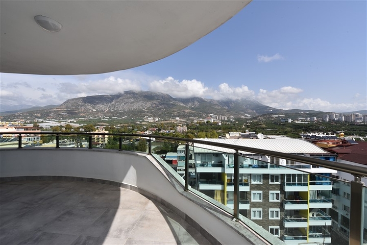 طابق مرتفع - مجمع سكني حديث - شقة 1+1 غرفة نوم وصالة - في مهموتلار / الانيا 