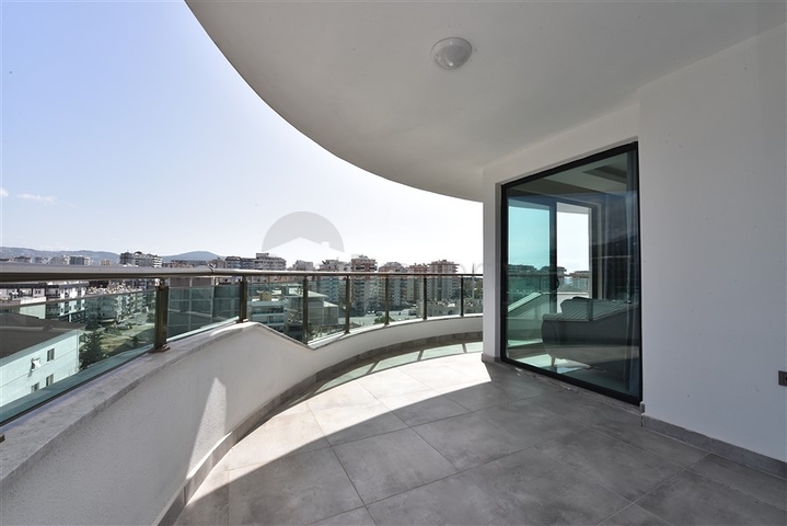 طابق مرتفع - مجمع سكني حديث - شقة 1+1 غرفة نوم وصالة - في مهموتلار / الانيا 