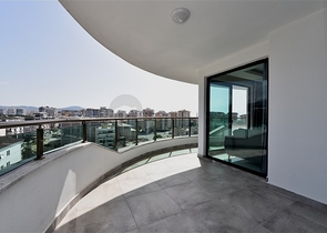 طابق مرتفع - مجمع سكني حديث - شقة 1+1 غرفة نوم وصالة - في مهموتلار / الانيا 