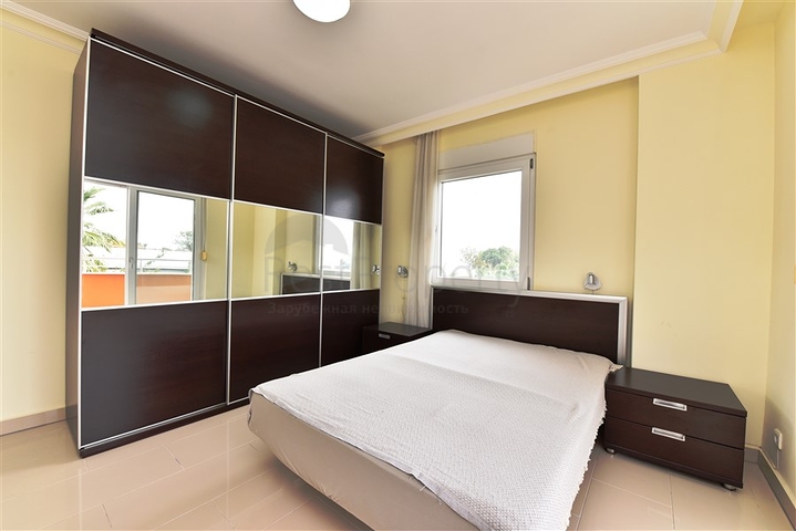 على البحر مباشرة - شقق عائلية 2 غرفة وصالة -في مدينة الانيا / منطقة ديمرتاش 