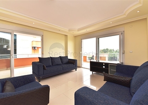 على البحر مباشرة - شقق عائلية 2 غرفة وصالة -في مدينة الانيا / منطقة ديمرتاش 