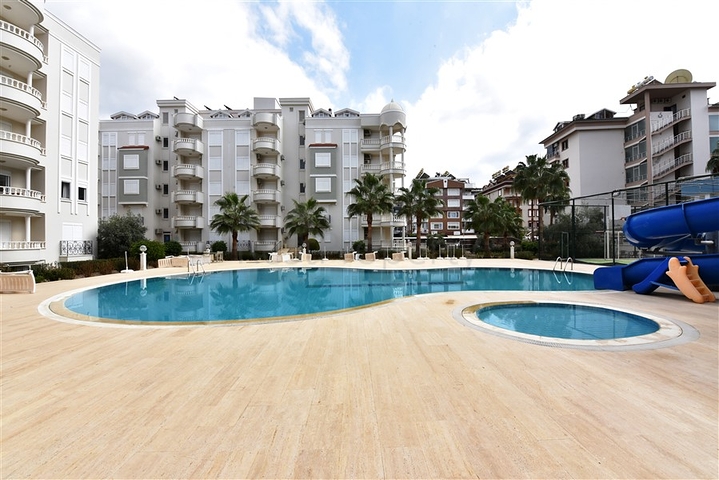 قريبة من البحر - شقة غرفتين وصالة مع الاثاث - في منطقة اوبا المركزية / الانيا 