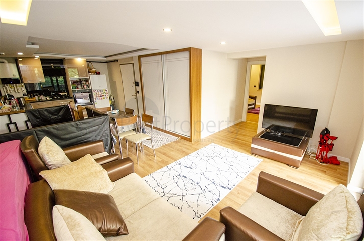 شقة دوبلكس واسعة في وسط مدينة أنطاليا