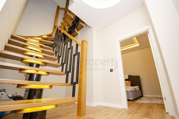 شقة دوبلكس واسعة في وسط مدينة أنطاليا