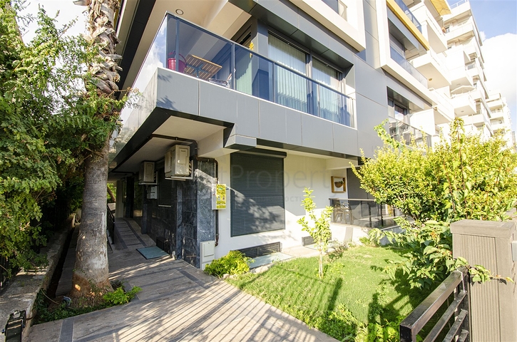 شقة دوبلكس واسعة في وسط مدينة أنطاليا