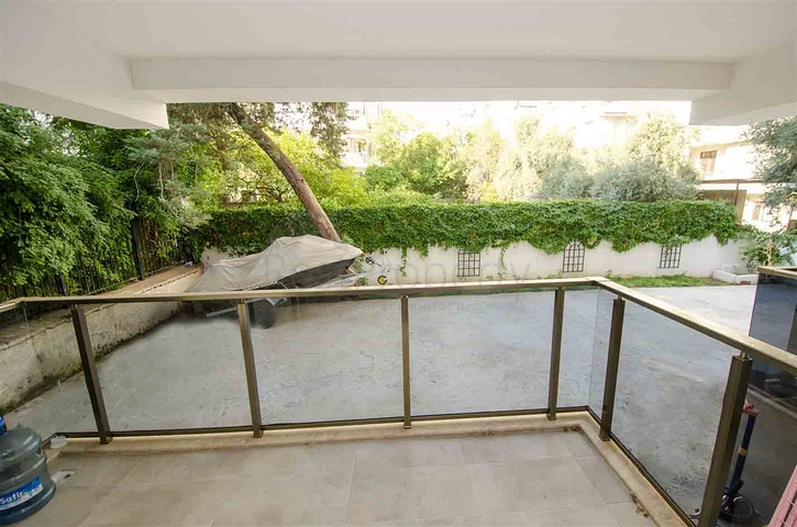 شقة دوبلكس واسعة في وسط مدينة أنطاليا