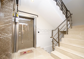 شقة دوبلكس واسعة في وسط مدينة أنطاليا