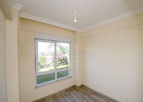 شقة 2 + 1 في مبنى جديد في وسط بيليك أنطاليا