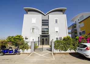 شقة 2 + 1 في مبنى جديد في وسط بيليك أنطاليا