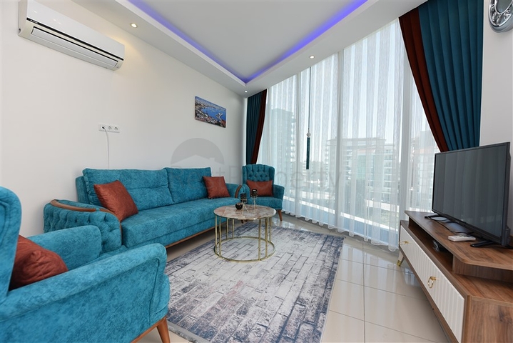 تصميم انيق - شقة مؤثثة - غرفة وصالة - قريبة من البحر - في مهموتلار  / الانيا 