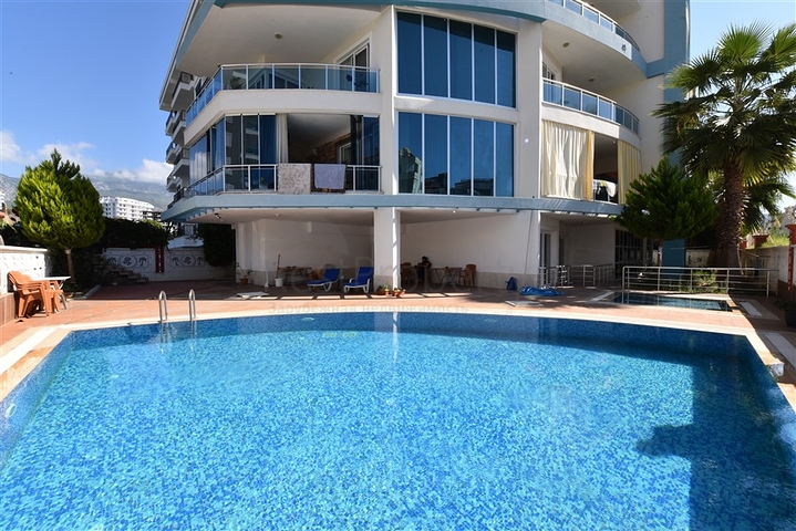 تصميم انيق - شقة مؤثثة - غرفة وصالة - قريبة من البحر - في مهموتلار  / الانيا 