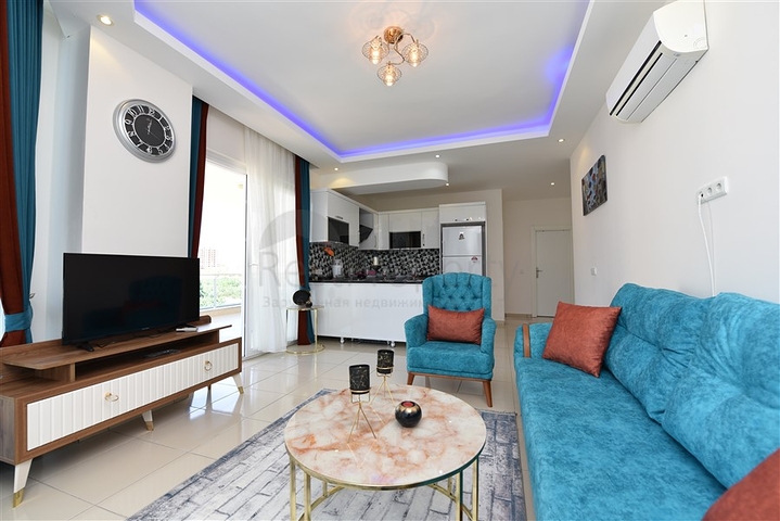 تصميم انيق - شقة مؤثثة - غرفة وصالة - قريبة من البحر - في مهموتلار  / الانيا 