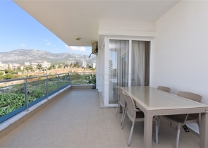 تصميم انيق - شقة مؤثثة - غرفة وصالة - قريبة من البحر - في مهموتلار  / الانيا 