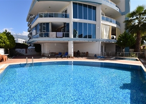 تصميم انيق - شقة مؤثثة - غرفة وصالة - قريبة من البحر - في مهموتلار  / الانيا 